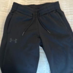 Black under armor cold gear sweatpants
